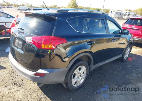 2015 Toyota Rav4 Le z USA, uszkodzony, nr VIN 2T3ZFREV9FW173728